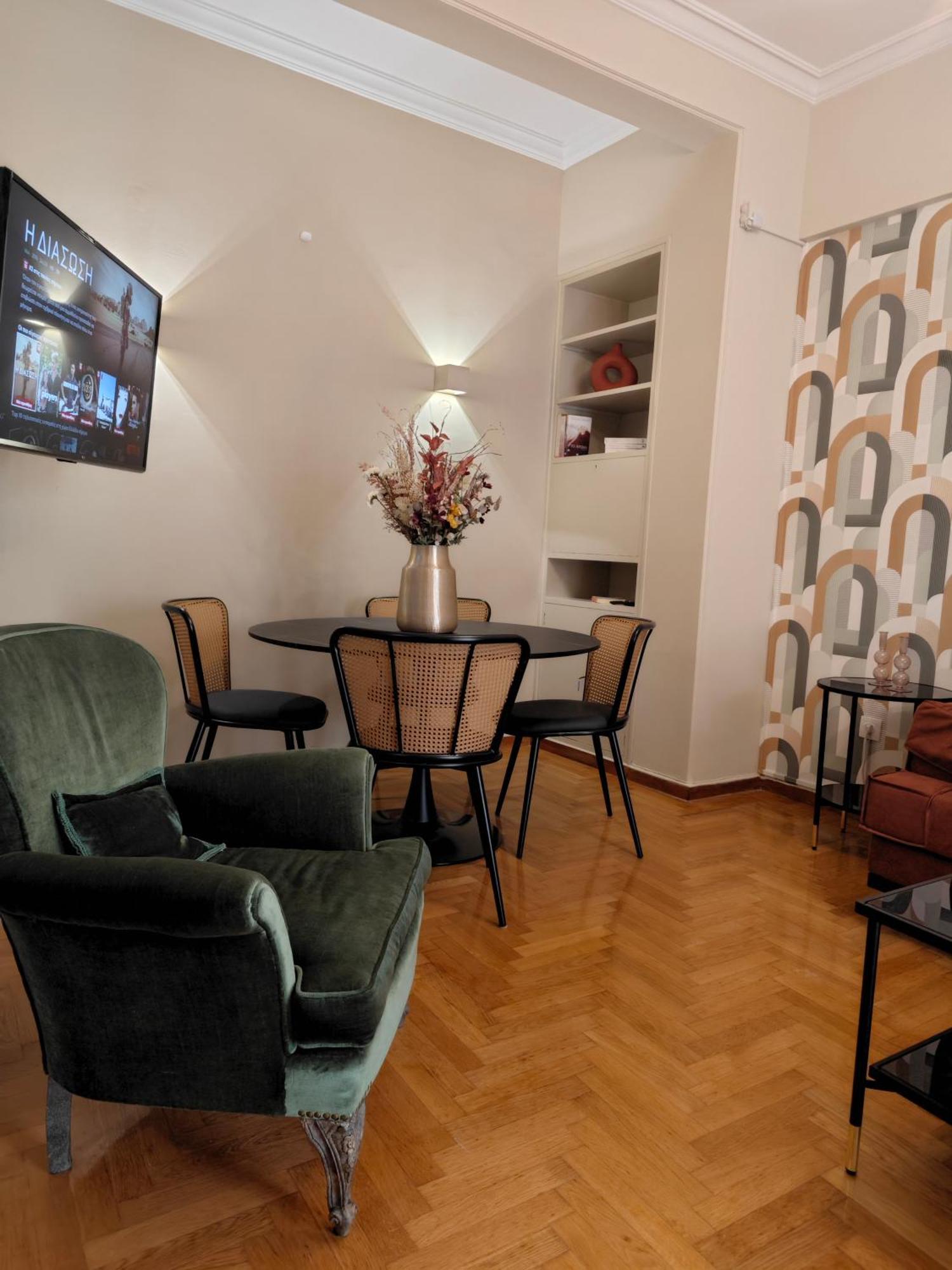 Caravin Wanderhome Acropolis, 1 Min From Acropolis Museum 雅典 外观 照片